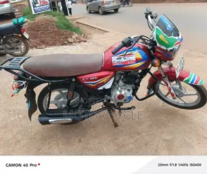 Bajaj Boxer 125 2023 Red