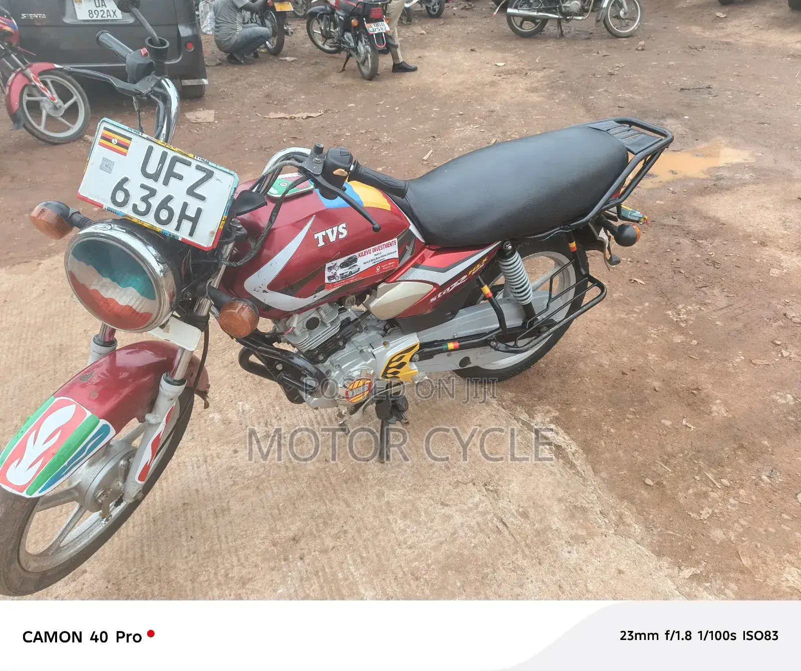 TVS HLX 125 2023 Red