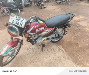 TVS HLX 125 2023 Red
