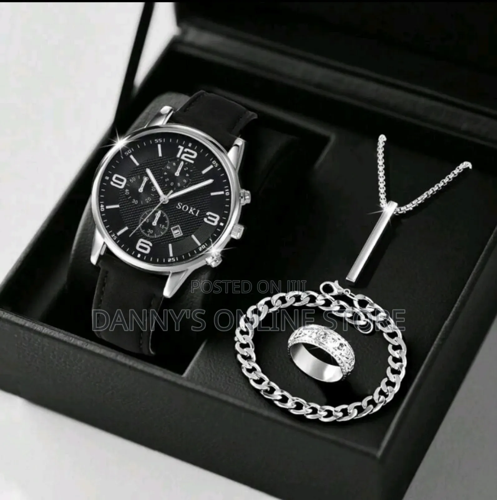 4 Piece Unisex Quartz Watch Set
