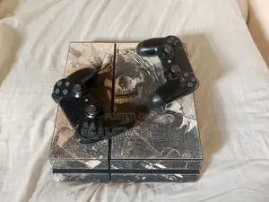 Playstation 4 Standard 500gb/ Playstation 4 Standard/ Slightly Used