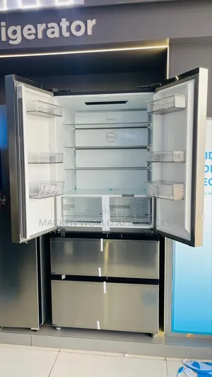 692 Liters Media French Door Fridge
