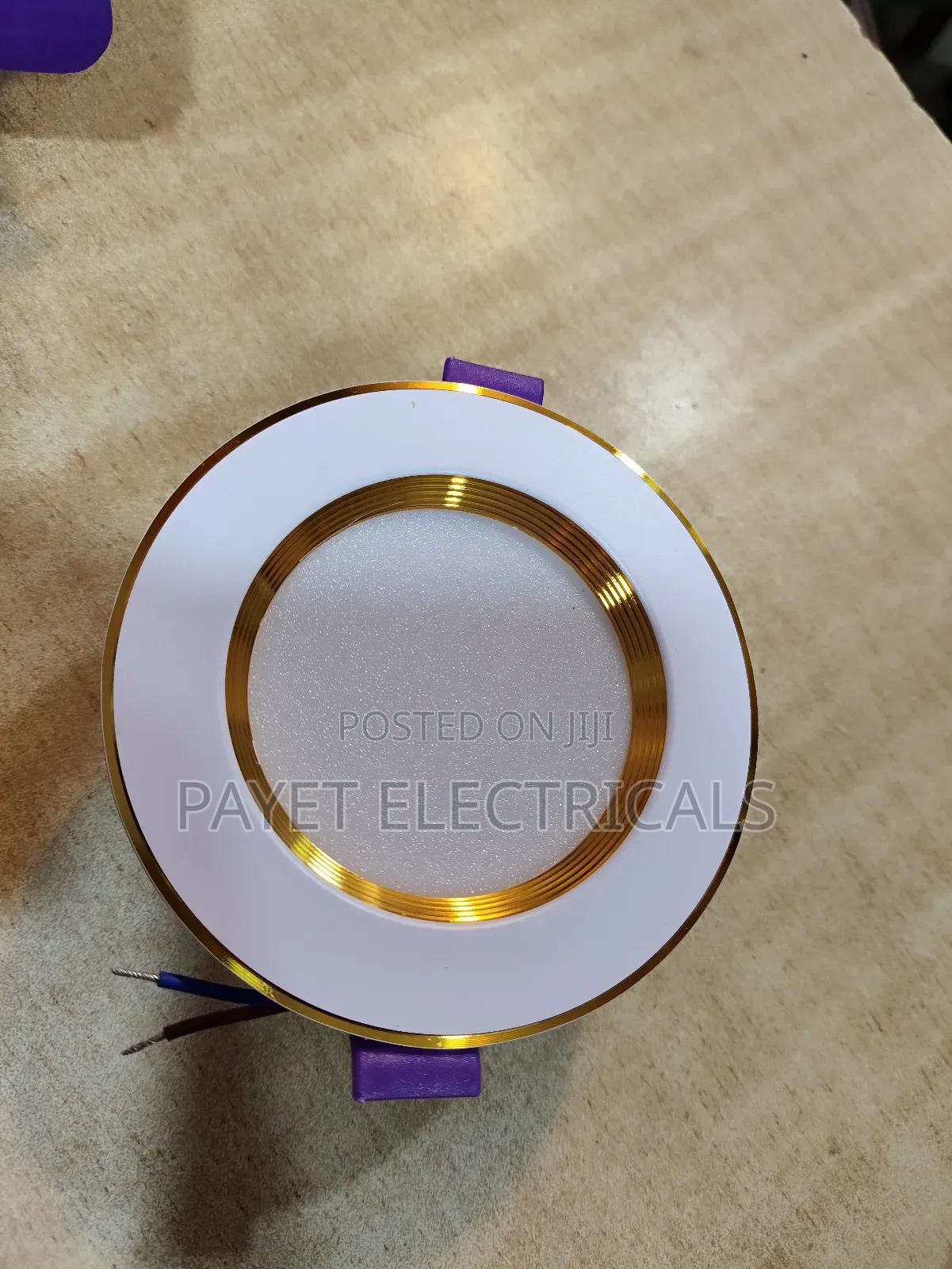 White/ Gold 3colours Spot Light