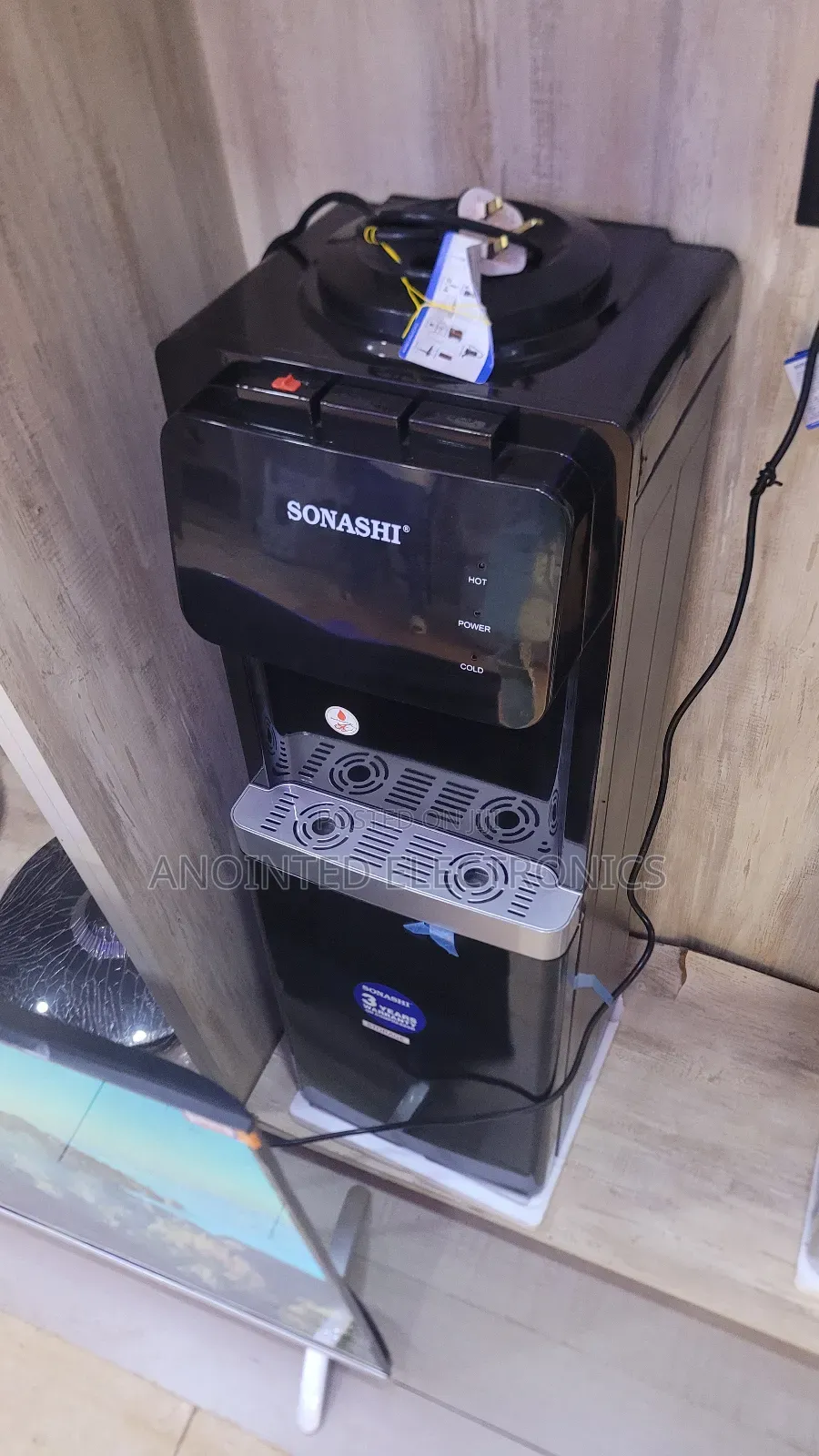Sonashi Water Dispenser 3taps With a Compressor