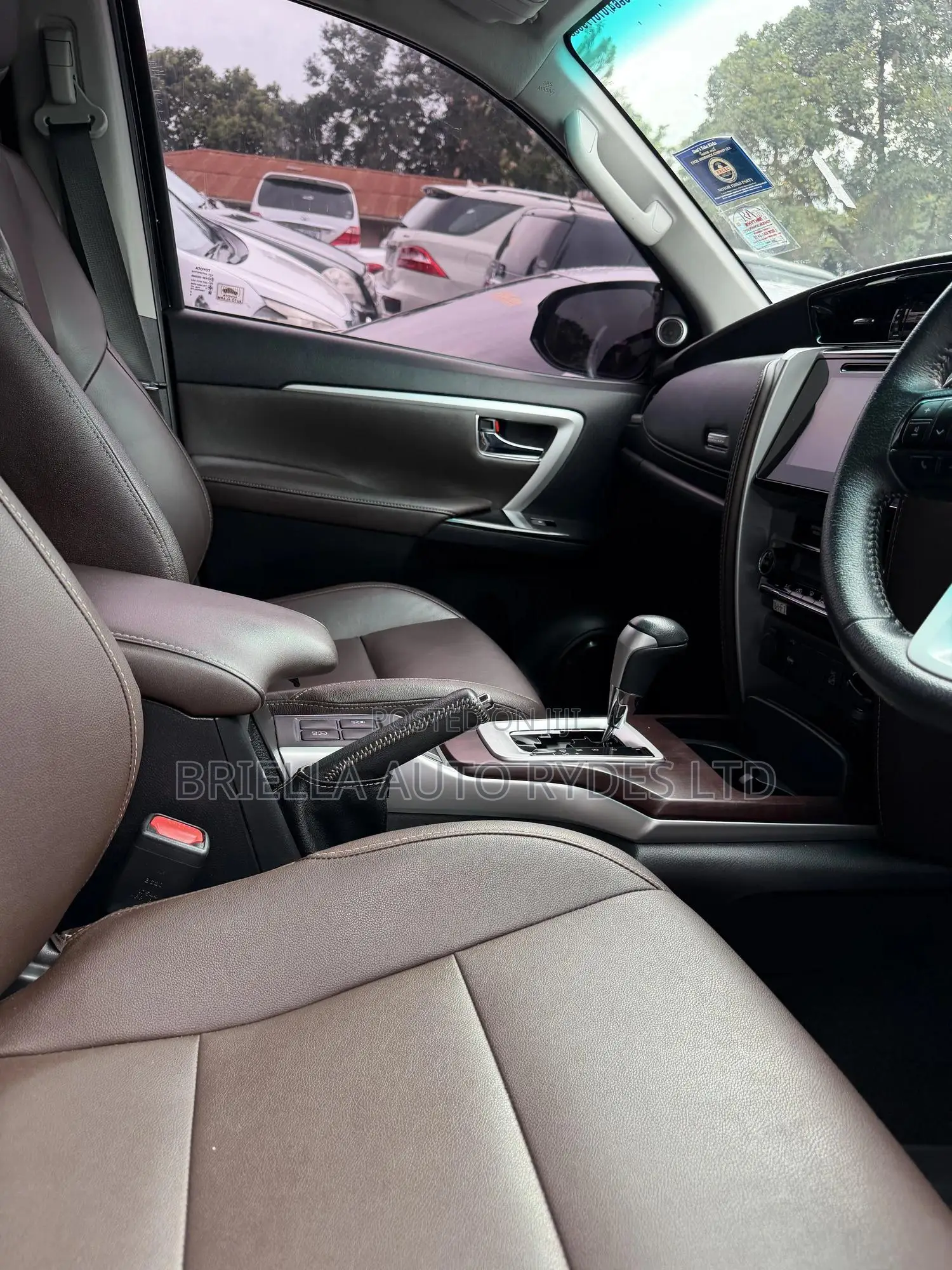 Toyota Fortuner 2016 Black