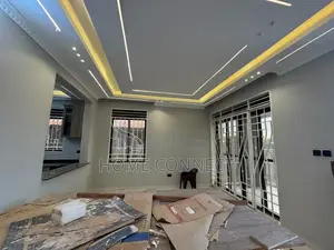 5bdrm Duplex in Rubaga, Central Division for sale