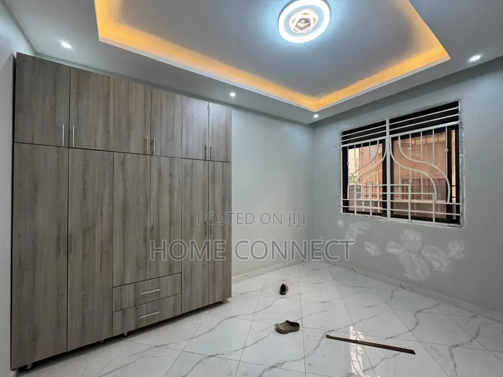 5bdrm Duplex in Rubaga, Central Division for sale