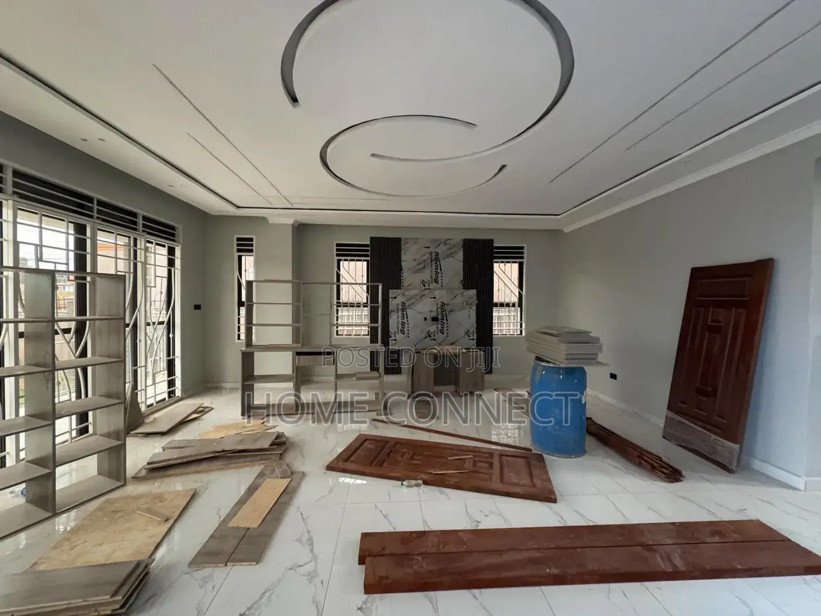5bdrm Duplex in Rubaga, Central Division for sale