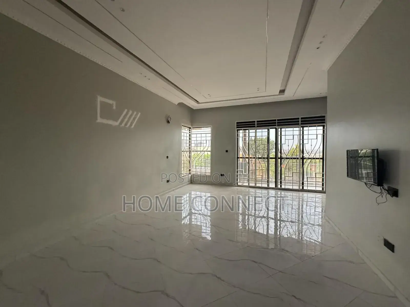 5bdrm Duplex in Rubaga, Central Division for sale