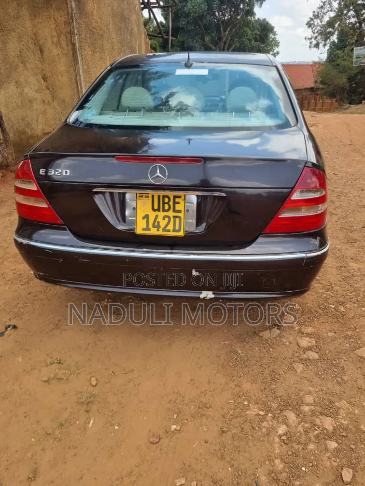 Mercedes-Benz E320 2006