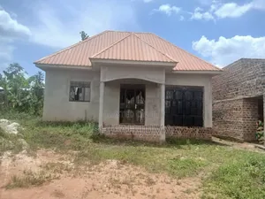 3bdrm Bungalow in Kavule, Gombe for sale