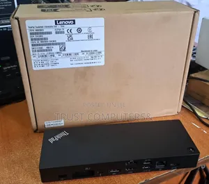 Lenovo Thinkpad Thunderbolt 4 Workstation Dock.
