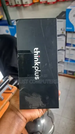 Lenovo Thinkplus Th10 Wireless Headphones.