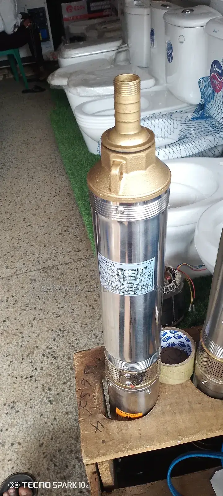 50m, Submersible Water Pumps-Maxpolar (Sucs in the Middle)