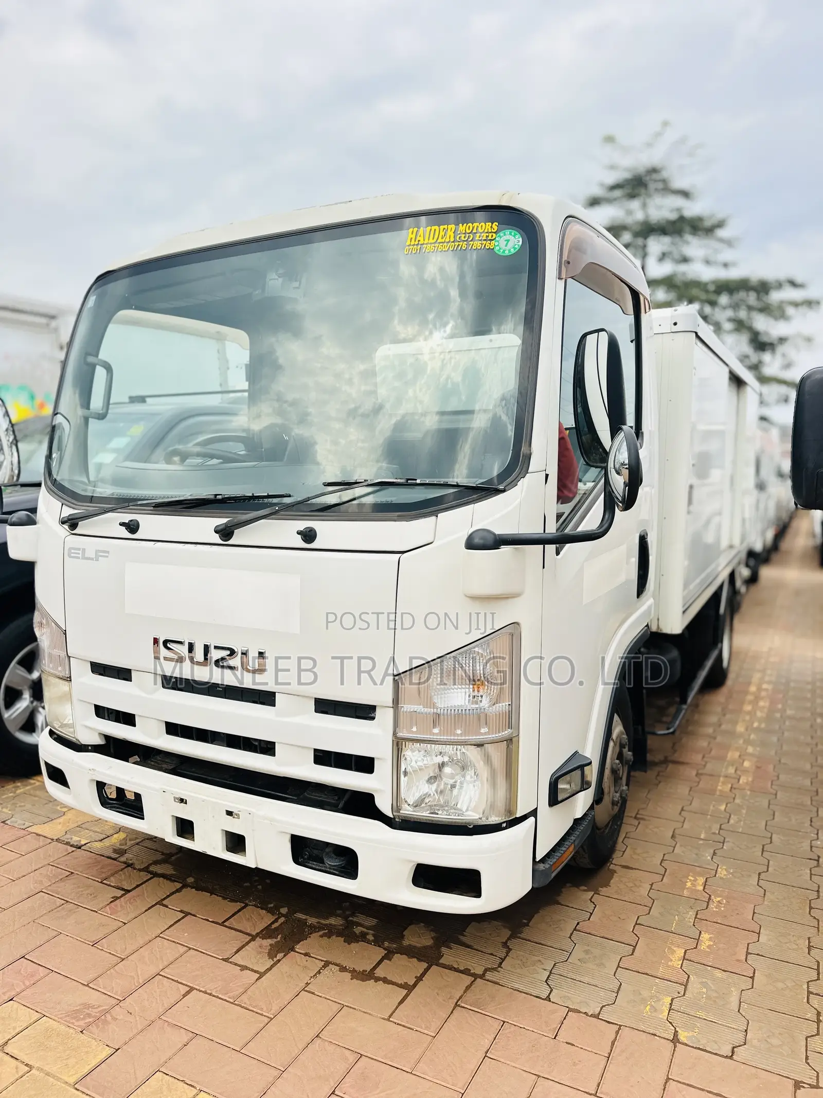 Isuzu Elf Refrigerator 2010 Model