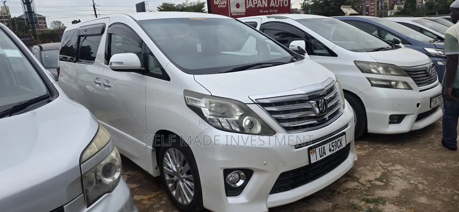 Toyota Alphard 2012 White