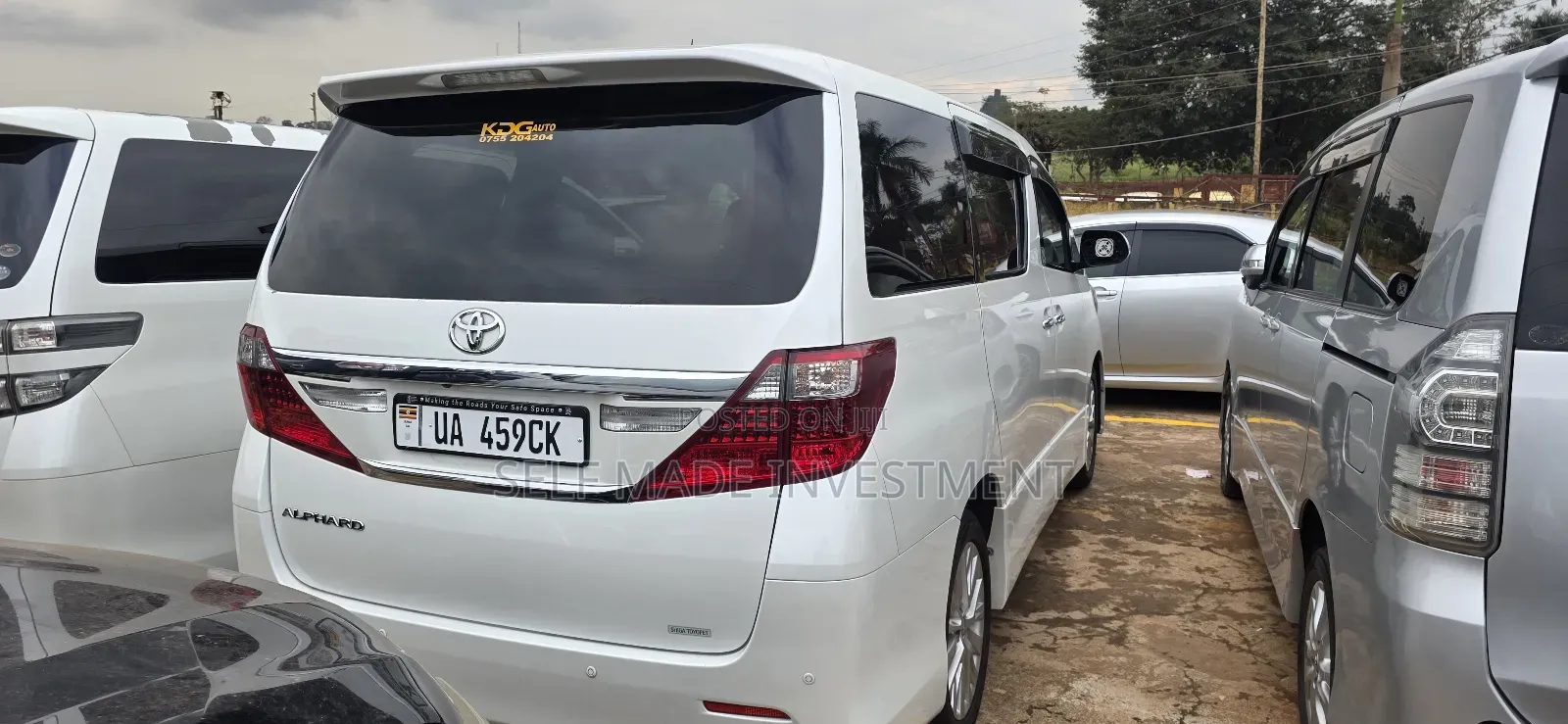 Toyota Alphard 2012 White