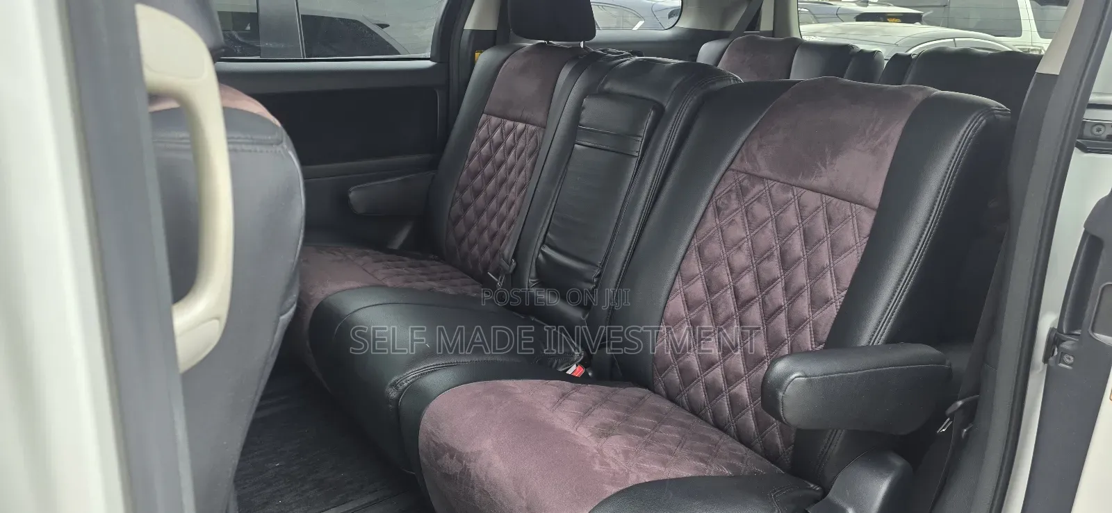 Toyota Alphard 2012 White