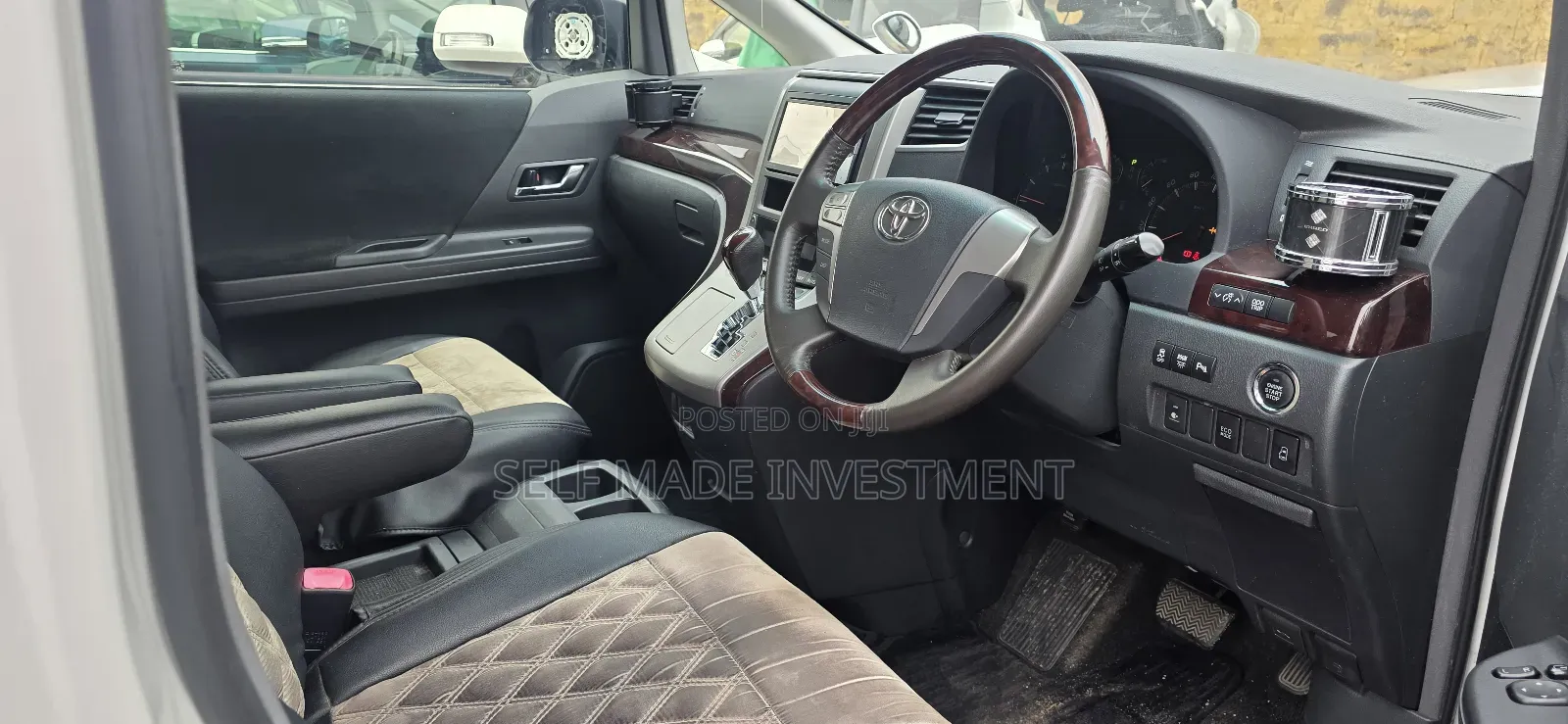 Toyota Alphard 2012 White
