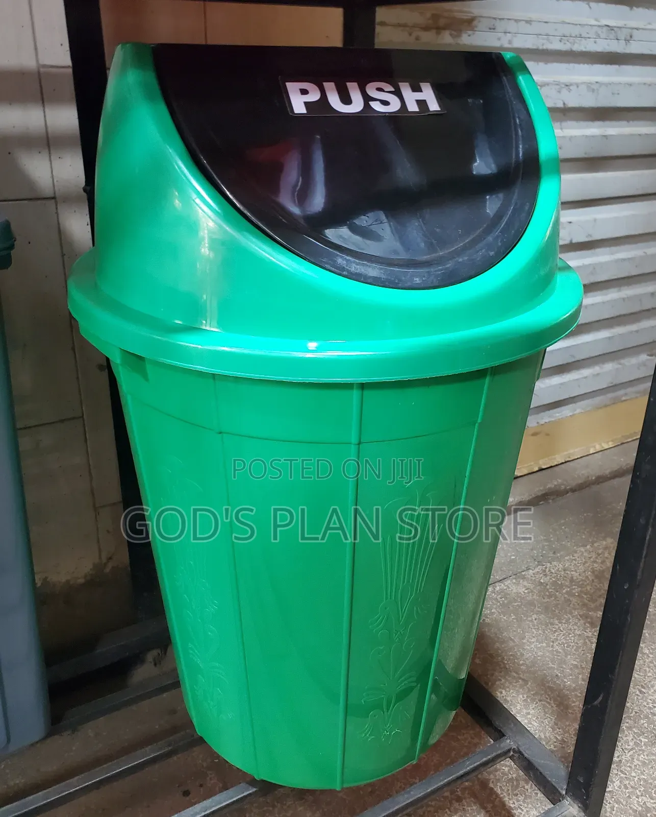 60litres Plastic Dust Bins 60litres Plastic Dust Bins