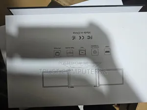 Portable Tri-Screen Monitor