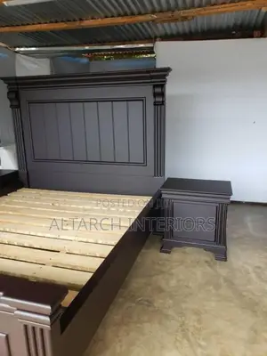 5x6 King Bed Well Finished in Black With Bedside Drawers