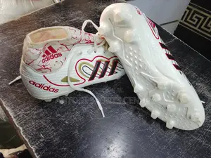 Playing Boots Size 38