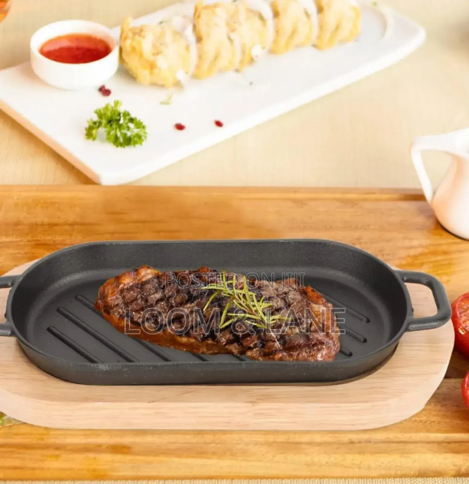 Cast Iron Grizzler Pan With Wooden Base