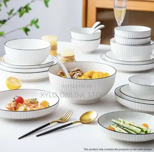 18 Pieces of Concise Dinner Plates and Bowls