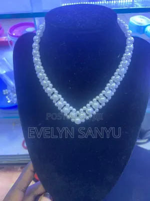 Classy Pearl Necklaces