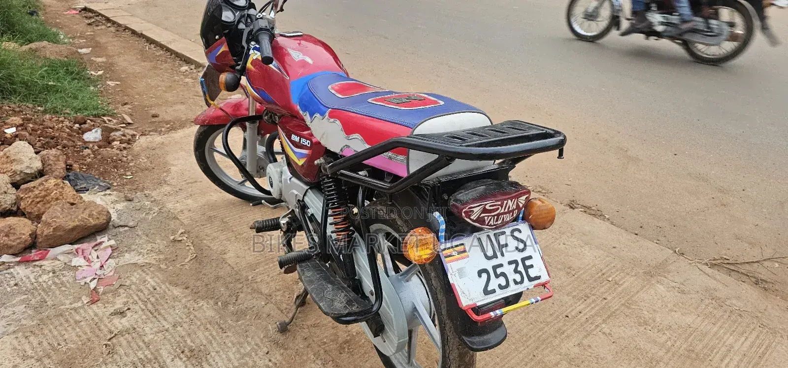 Bajaj CT 125X 2023 Red