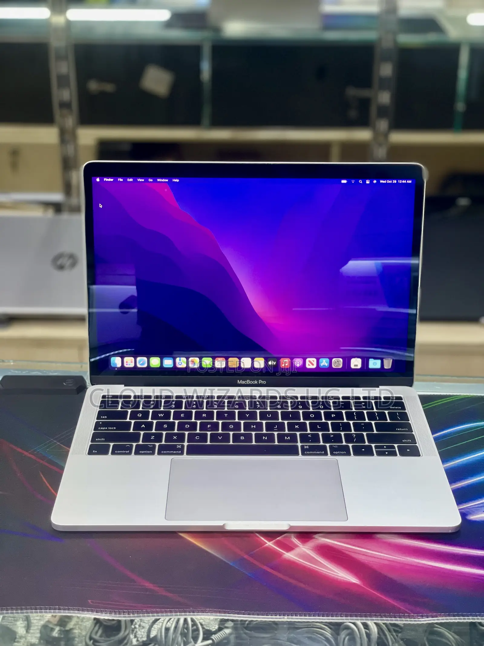 Laptop Apple MacBook Pro 2017 16GB Intel Core I5 SSHD (Hybrid) 256GB