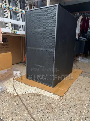 Martin Audio Base Beam