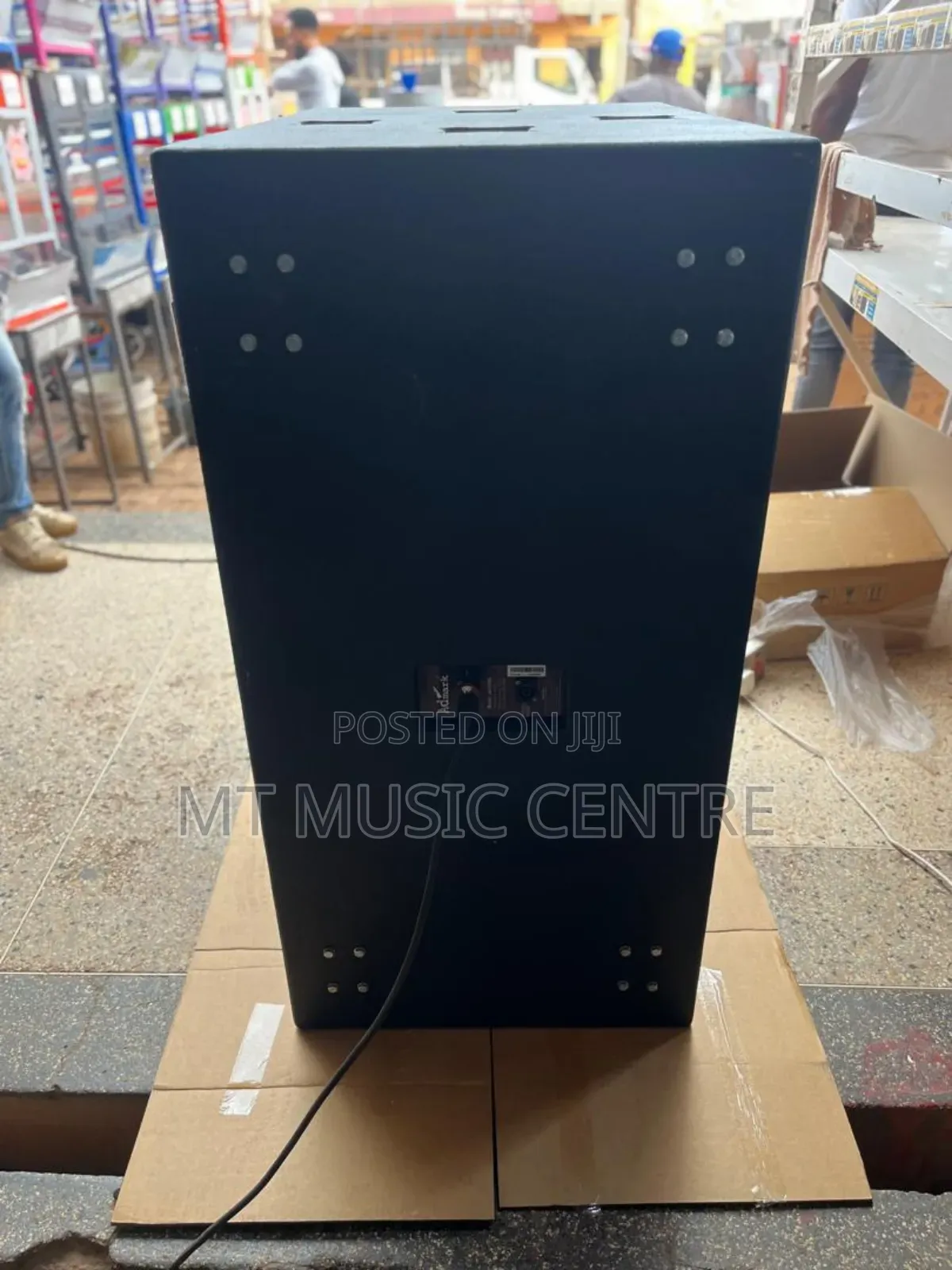 Martin Audio Base Beam