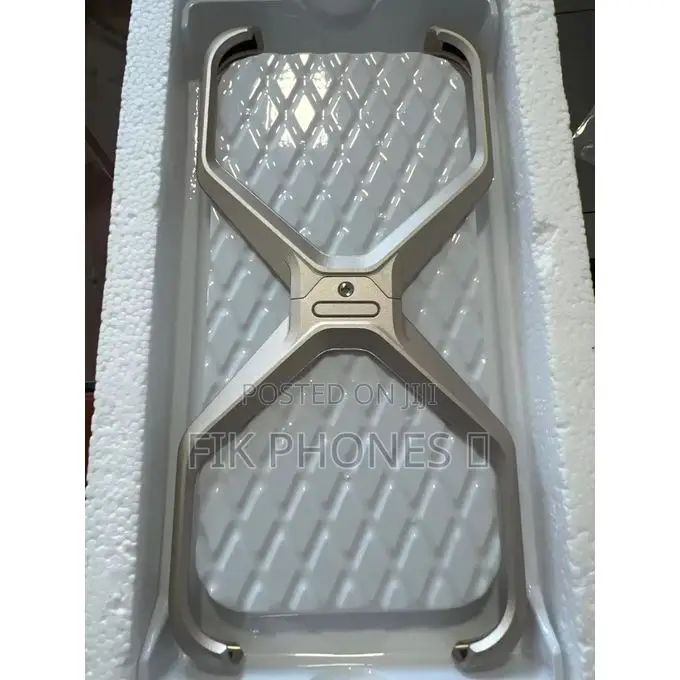 X-Shaped Metal Bumper Case