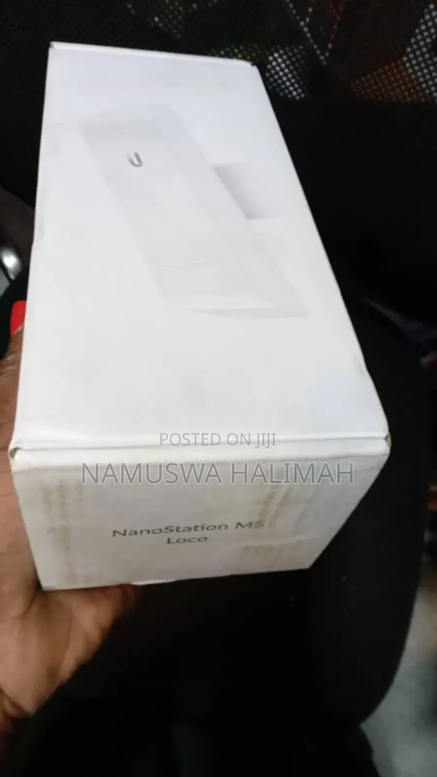 Ubiquiti Nanostation Loco M5, a 5 GHZ Wireless Device.