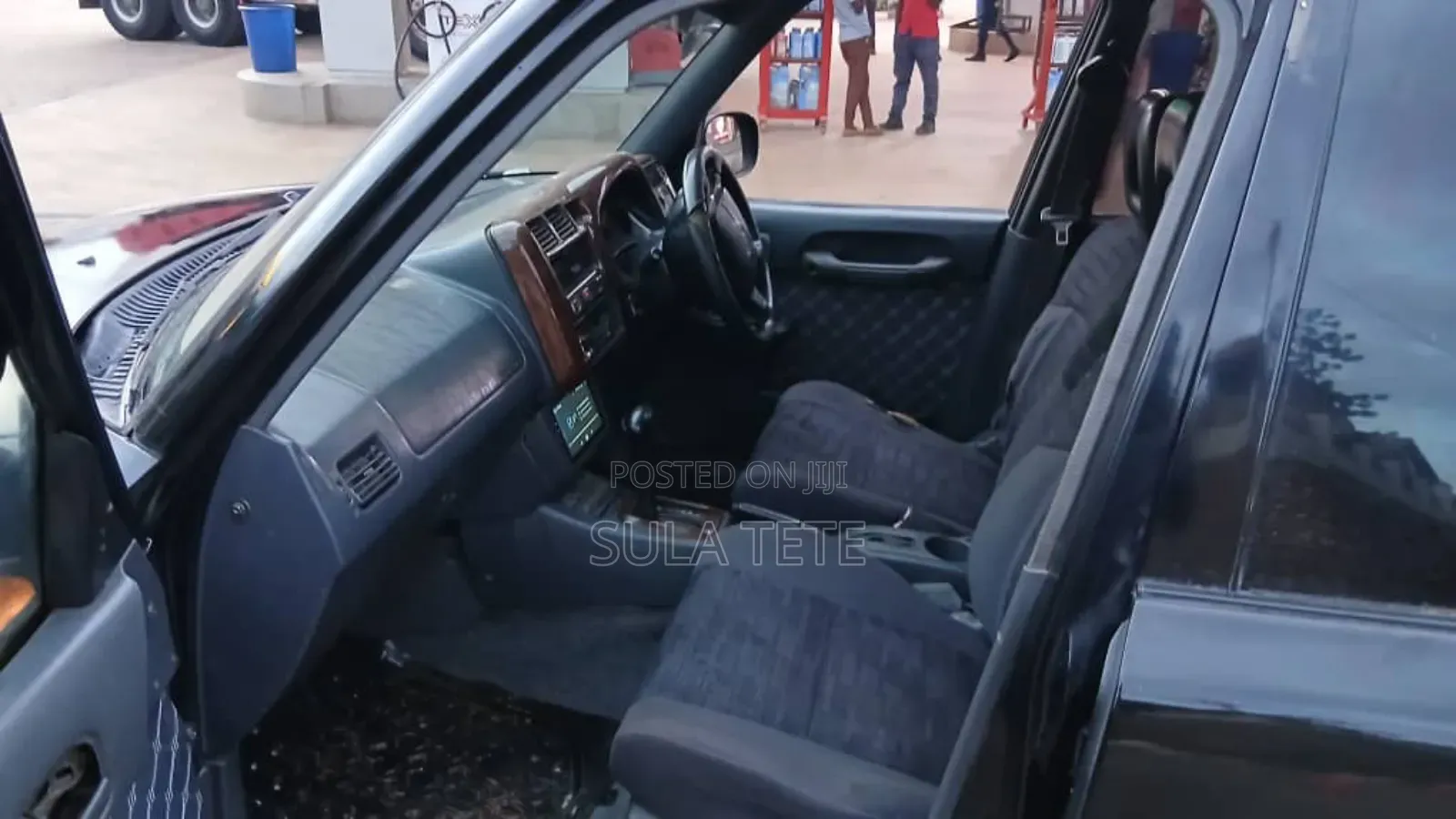 Toyota RAV4 Base FWD 1999 Black