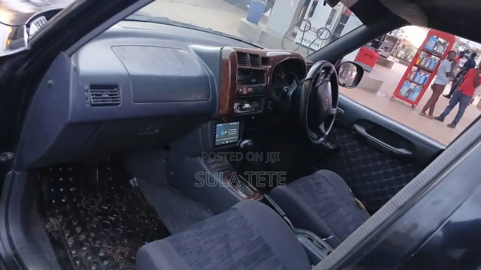 Toyota RAV4 Base FWD 1999 Black