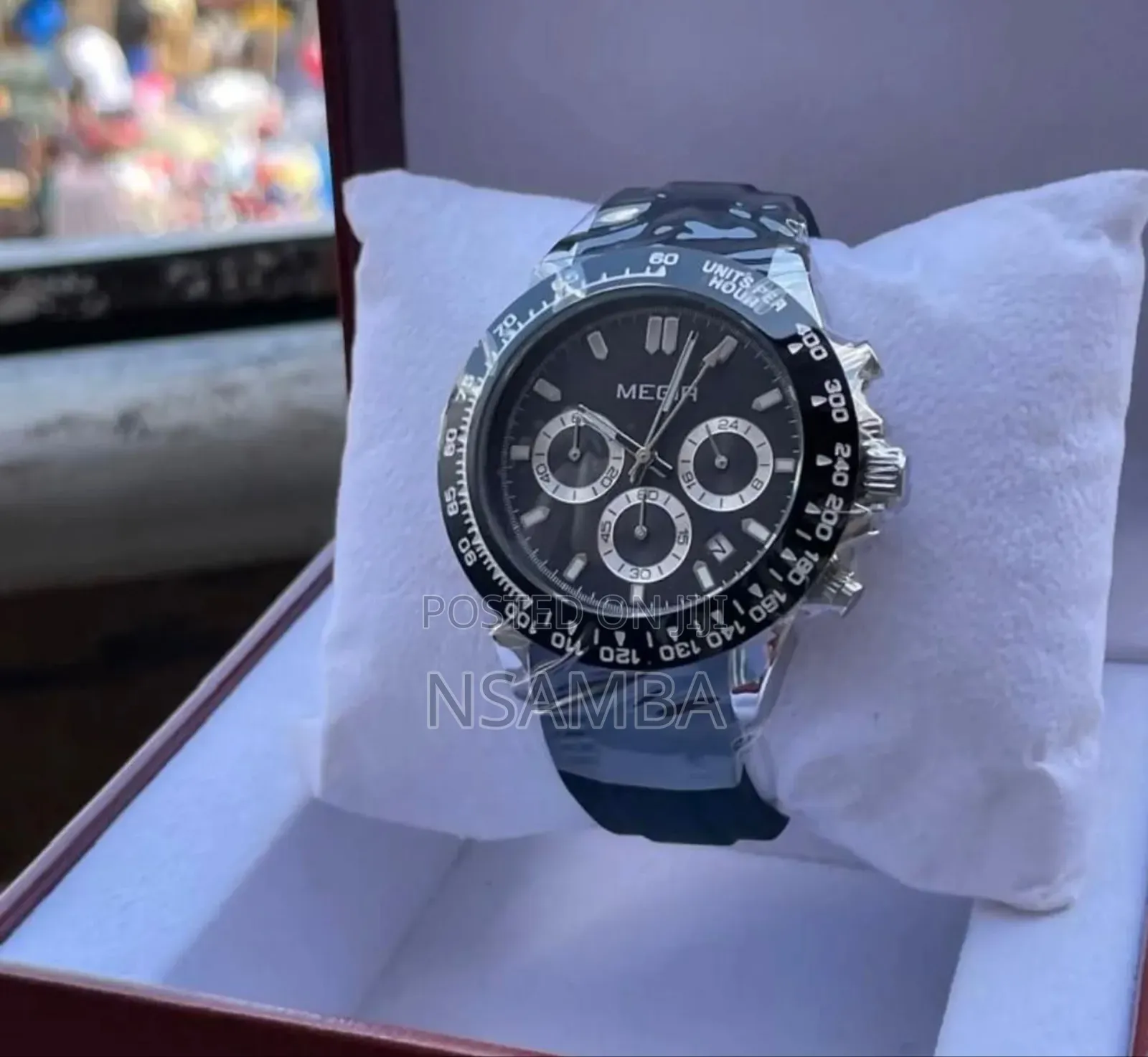 Unisexual Smart Watches