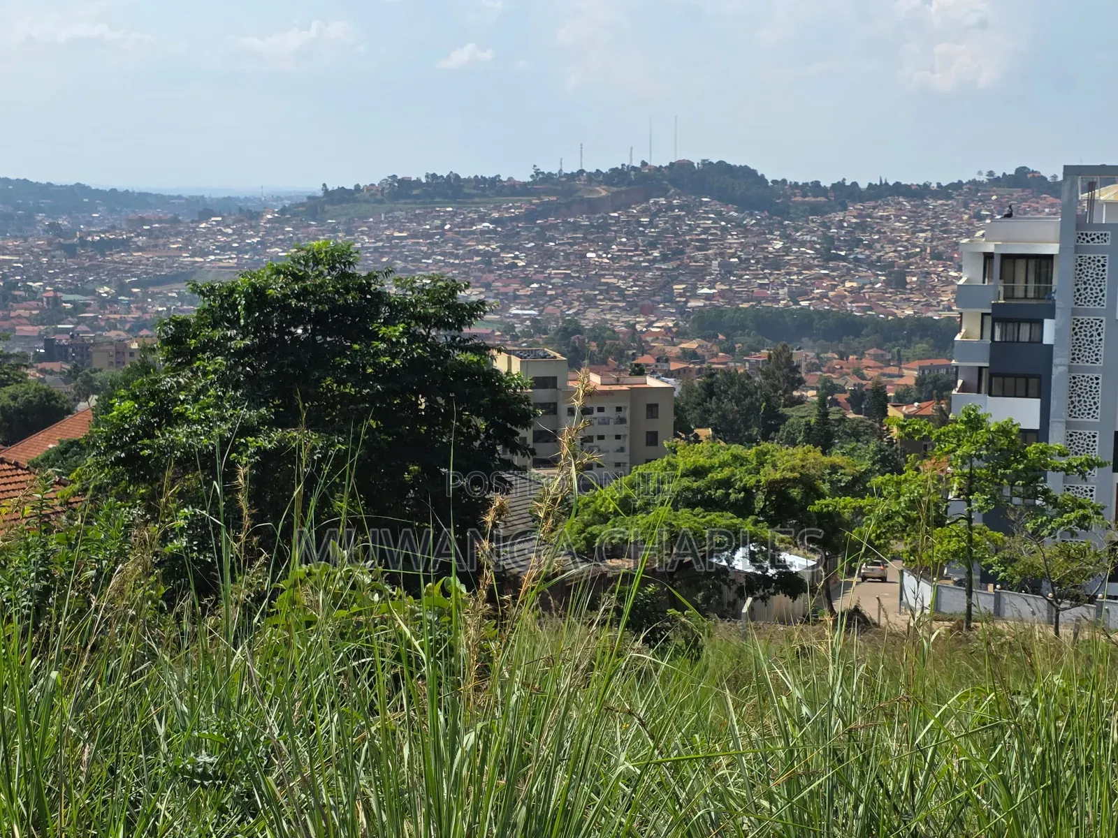 35decimals on in Mutungo Hill