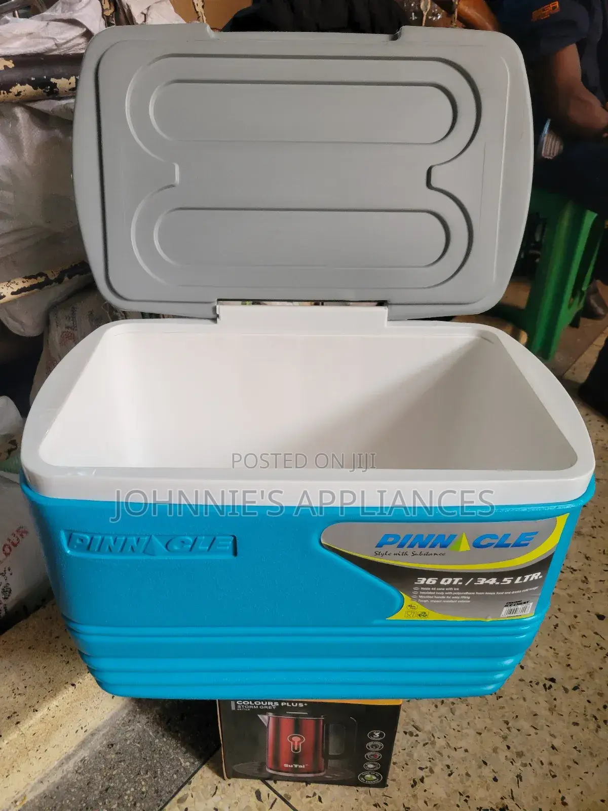 Pinnacle 36qt (34.5l) Cooler Box – Style With Substance