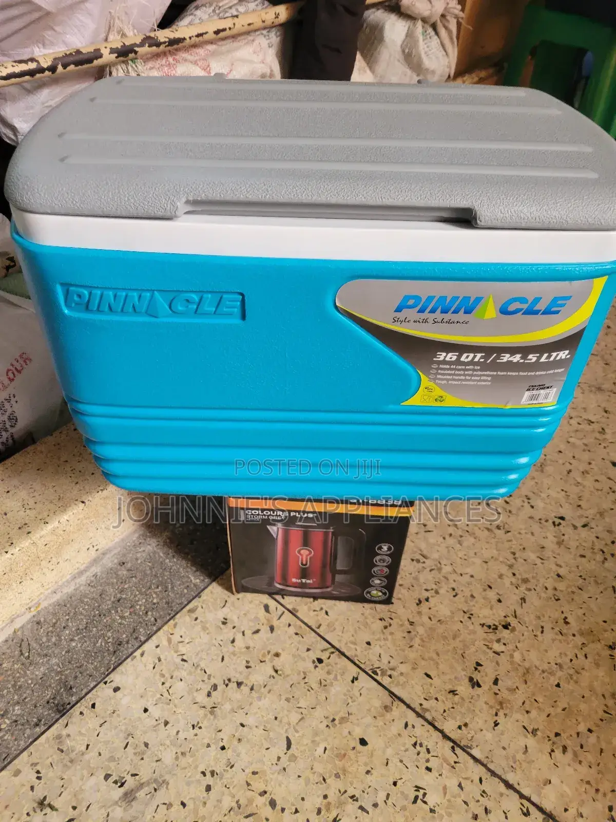 Pinnacle 36qt (34.5l) Cooler Box – Style With Substance