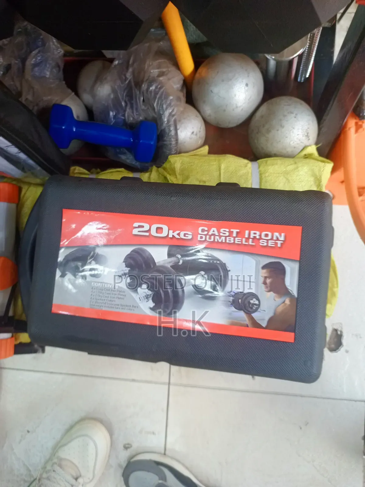 20kg Cast Iron Dumbbell Set.