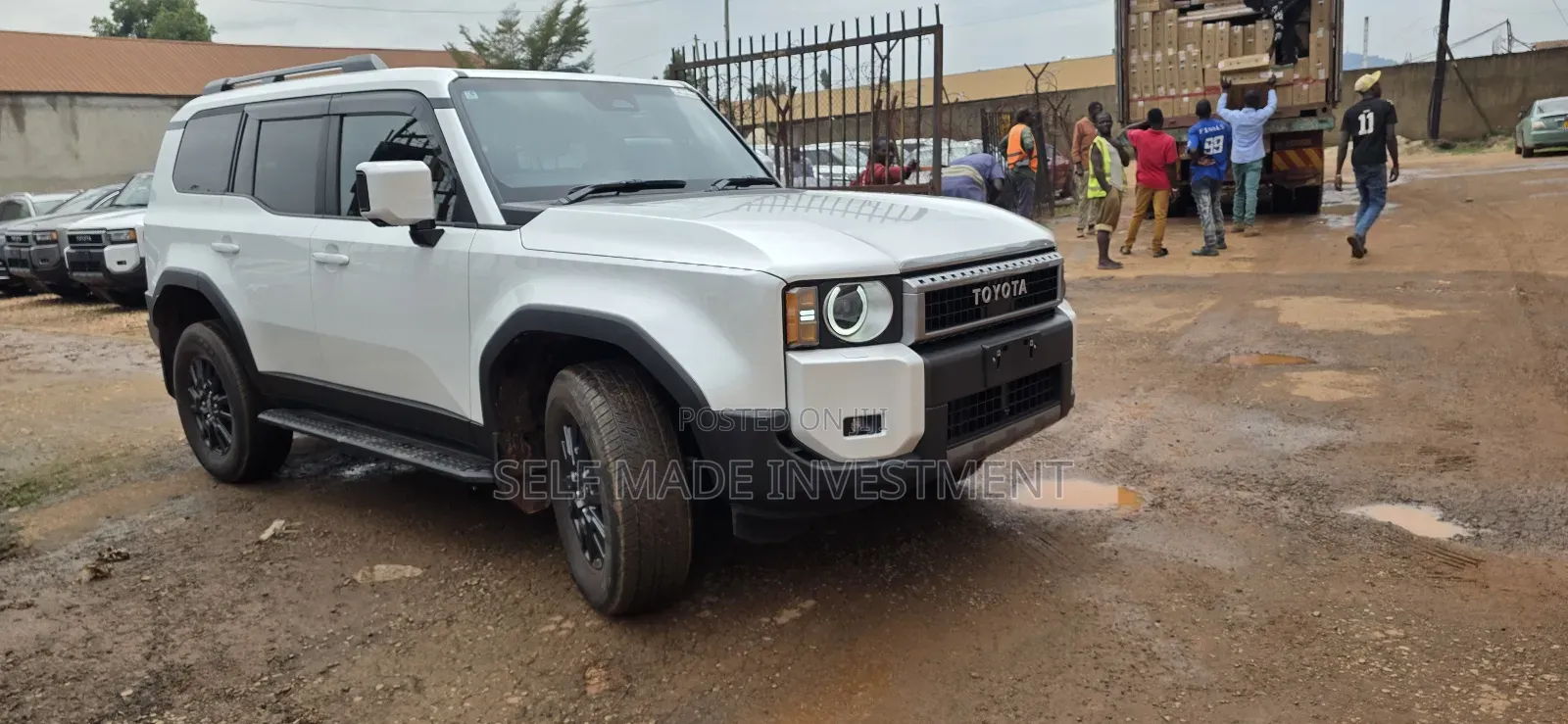 Toyota Land Cruiser Prado 2025 White