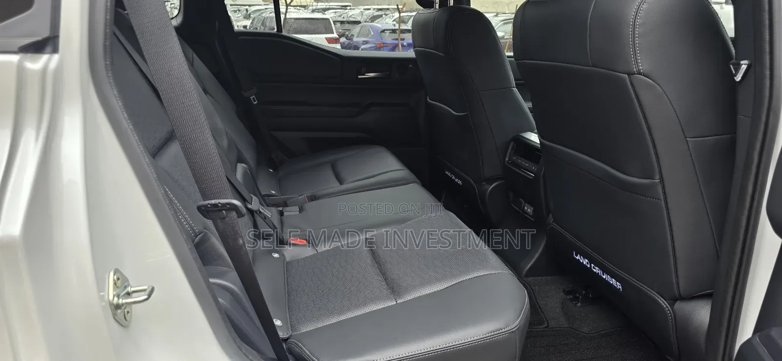 Toyota Land Cruiser Prado 2025 White