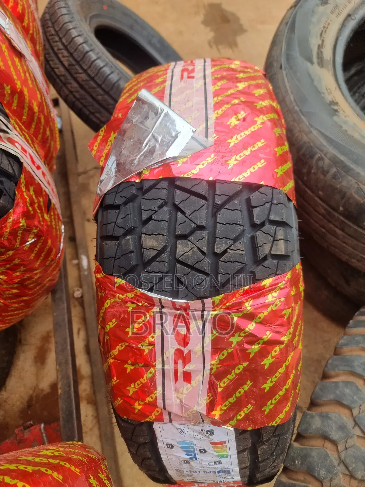 265/65r18 Roadx Tyres for Land Cruiser.