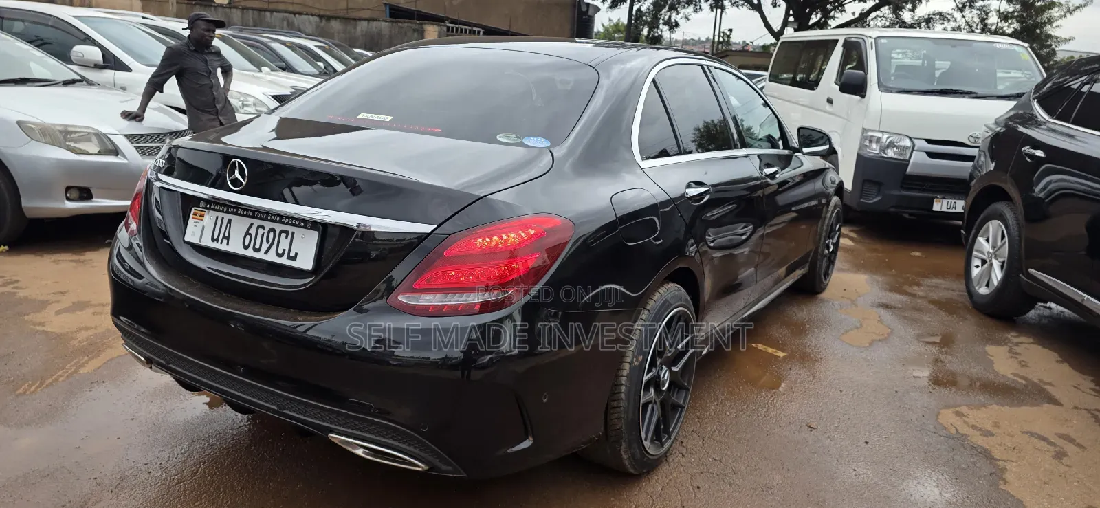 Mercedes-Benz C200 2017 Black