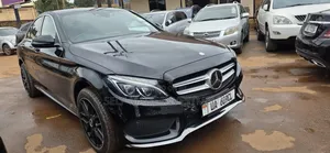 Mercedes-Benz C200 2017 Black