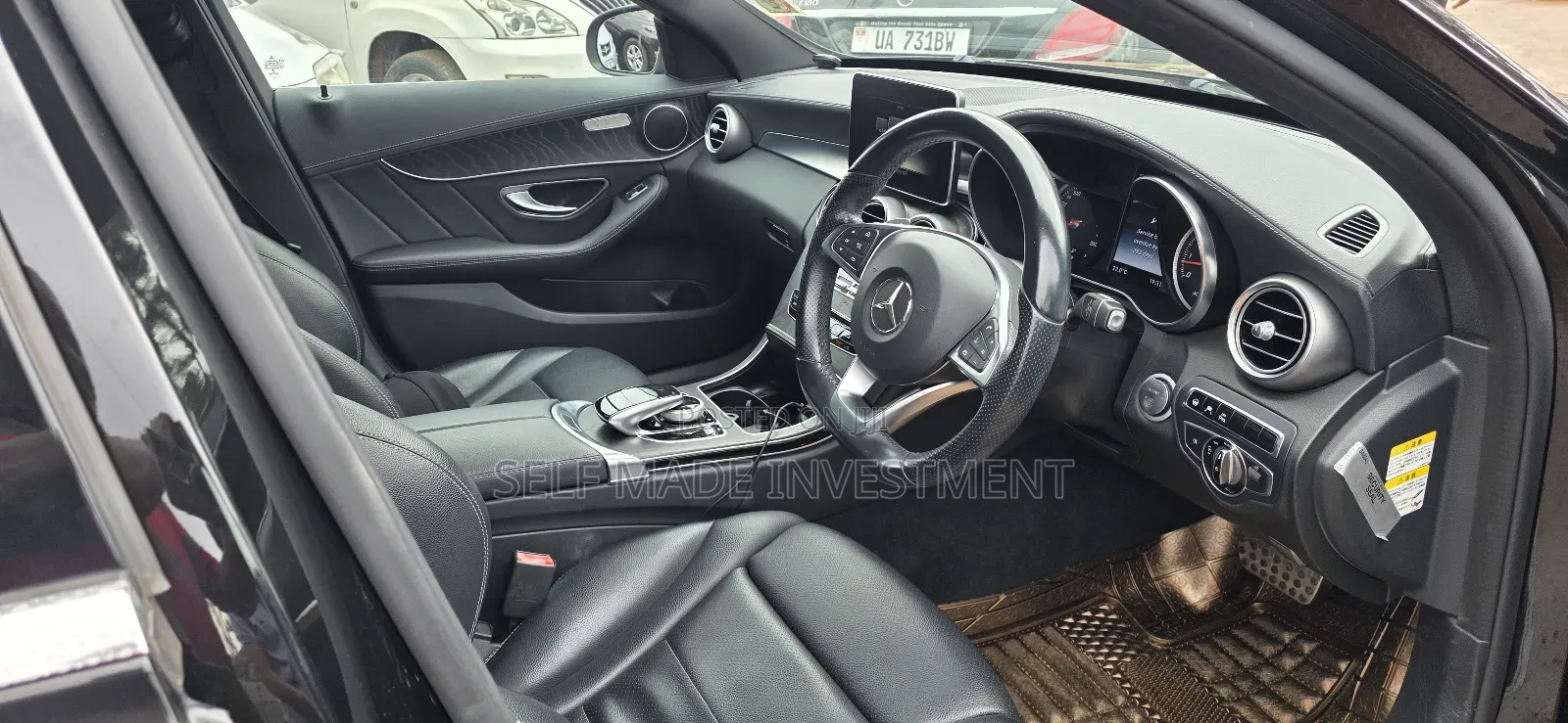 Mercedes-Benz C200 2017 Black