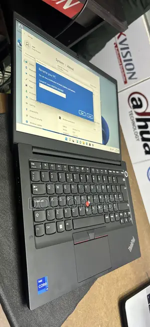 New Laptop Lenovo ThinkPad E14 Gen 4 8GB Intel Core I7 SSD 512GB
